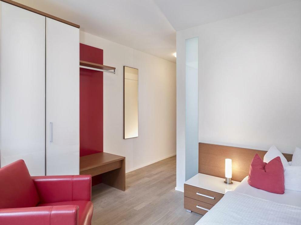 Hotel Toedi Linthal エクステリア 写真