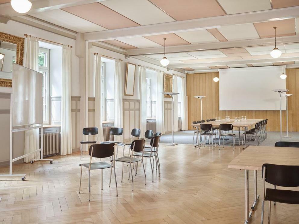 Hotel Toedi Linthal エクステリア 写真